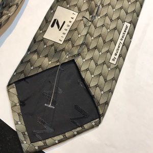 Ziggurat by Mulberry Neckwear